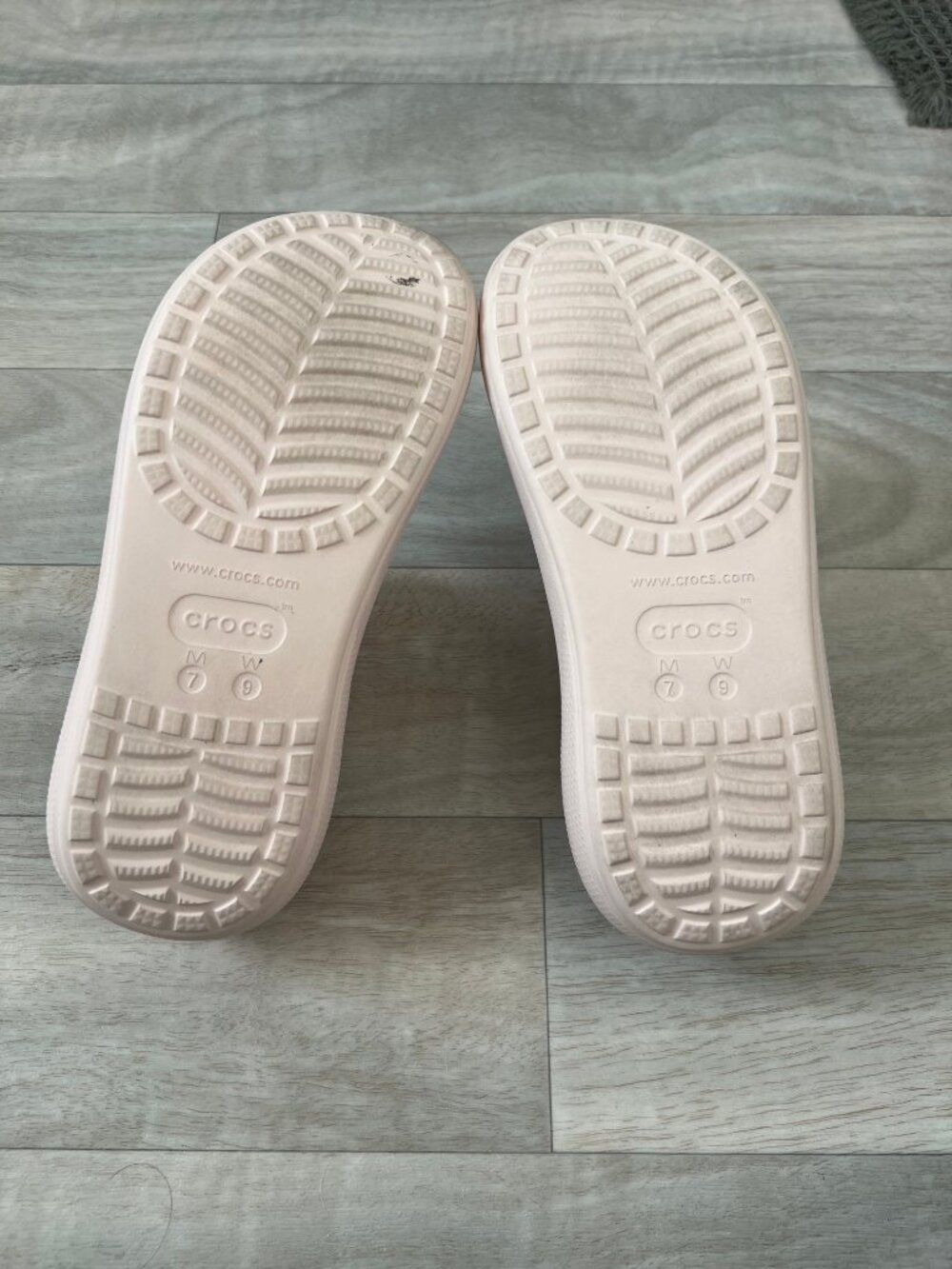 CROCS Classic Crush Platform Sandal Pale Pink- Women's 9 - Picture 4 of 4